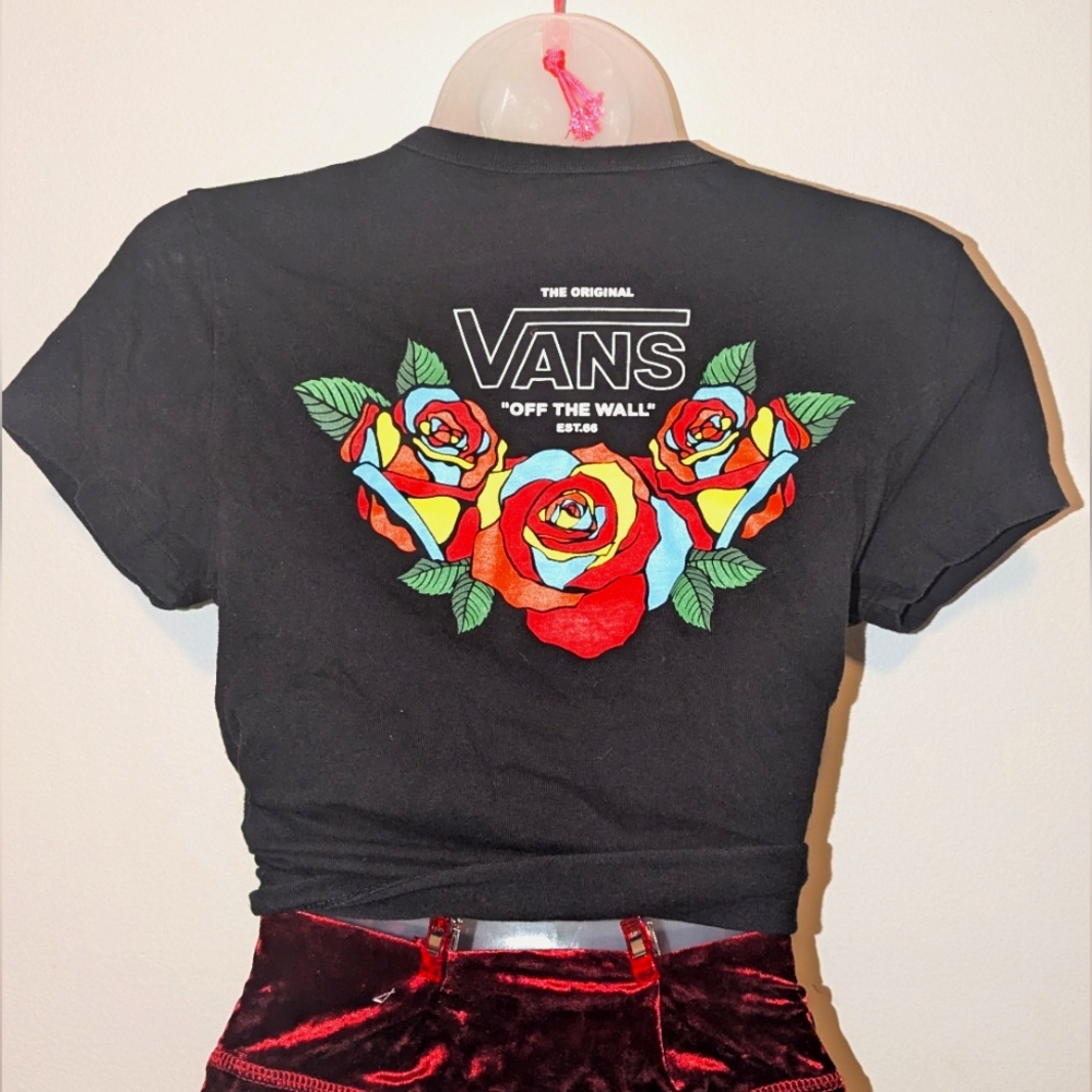 Vans Off The Wall roses boxy tee